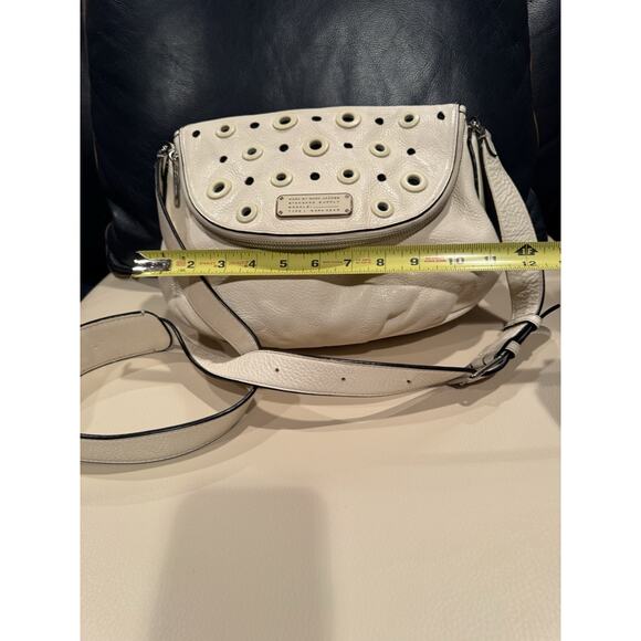 Marc by Marc Jacobs Women's White Leather With Grommets Bag - Picture 5 of 13